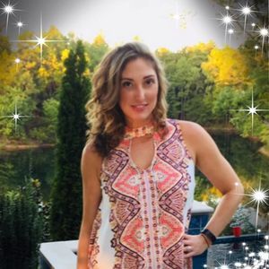 Meet your Posher, Carly